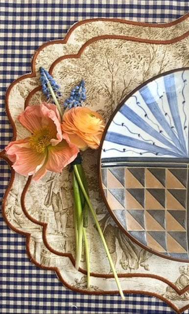 TDJ Brown&Champagne Scalloped Placemat - Set of 2